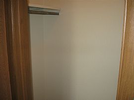 Great 1st Apartment 1 Bed 1 Bath Lower Level W/dishwasher in Grand Rapids, MI (Photo 5 of 6)