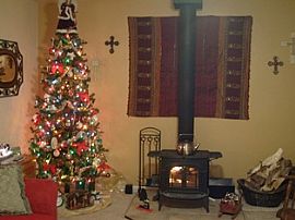 Brick Ranch in Willshire - Close to Scott Elementary in Greeley, CO (Photo 2 of 4)