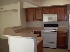 #808 with An Attached Garage in Independence, MO (Photo 2 of 5)