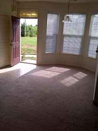 Easternshore 3 Level Townhome in Denton, MD (Photo 2 of 6)