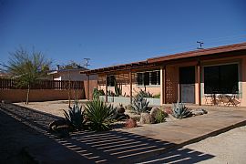 Mid-Century Modern- Furnished 3 Bedroom with Utilities Included in Twentynine Palms, CA