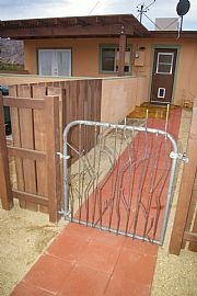Mid-Century Modern- Furnished 3 Bedroom with Utilities Included in Twentynine Palms, CA (Photo 11 of 12)