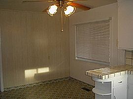 Affordable Unfurnished 2bdr 1ba House For Rent in Martinez, CA (Photo 3 of 7)