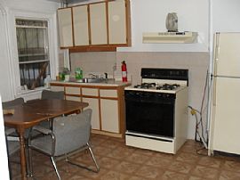 Exclusive 3br/1ba Duplex with Original Details. in Brooklyn, NY