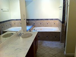 3 Bedrooms State Bridge/old Milton/kimball in Alpharetta, GA (Photo 4 of 6)