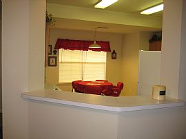 Spacious 3 Bed 3 Bath Avail. 3/4/2012 in Houston, TX (Photo 2 of 6)