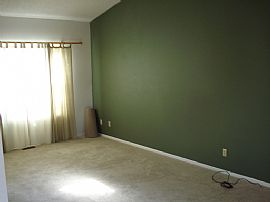 Beautiful 3 Bedroom Home in Turnberry Green!  in Pickerington, OH (Photo 10 of 12)