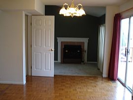 Beautiful 3 Bedroom Home in Turnberry Green!  in Pickerington, OH (Photo 2 of 12)