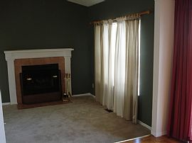 Beautiful 3 Bedroom Home in Turnberry Green!  in Pickerington, OH (Photo 8 of 12)