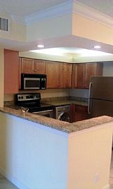 Wonderful 2 Bedroom and 2 Bath 2i in Sarasota, FL