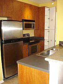 Contemporary 1 Bedroom Condo in The Renaissance! (downtown Colu in Columbus, OH (Photo 6 of 12)