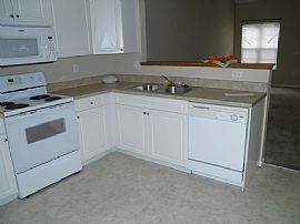 Gorgeous New 2 Bedroom Condo in The Ravines at Waggoner Park! in Blacklick, OH (Photo 5 of 12)