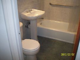 ?? Like New! Abner Court 1 Bedroom Condo ?? in Bridgeport, CT (Photo 5 of 5)