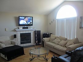 2 Bed/2 Bath Condo W/attached Garage @19 and Hayes in Clinton Township, MI (Photo 3 of 10)
