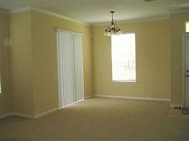 East Orlando Townhome! in Orlando, FL (Photo 6 of 6)