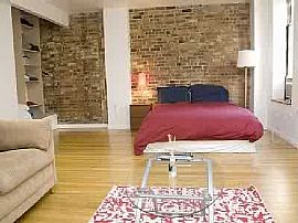 Spacious Studio Apartment in The Heart of Foggy Bottom in Washington, DC (Photo 4 of 9)
