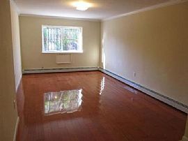 Unfurnished 2bdr 1ba Apt For Rent Available Now. in Astoria, NY (Photo 5 of 6)