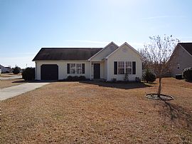Charming 3 Bedroom/ 2 Bath Home For Rent in Wilmington, NC