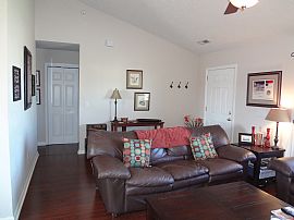 Charming 3 Bedroom/ 2 Bath Home For Rent in Wilmington, NC (Photo 3 of 12)