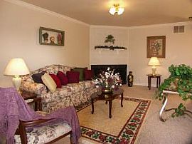 Donna Manor Has It All! Clean, Spacious, Great Amenities! in Salt Lake City, UT (Photo 7 of 8)