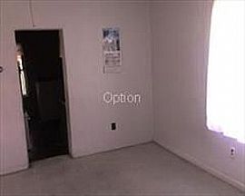 Single Family Home For Rent in Kansas City, KS (Photo 3 of 5)