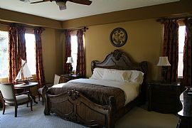 Charming Mediterranean Villa in Summerlin. in Las Vegas, NV (Photo 5 of 6)