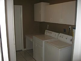 Fancy Home in Janada Isle -On The Water in Fort Lauderdale, FL (Photo 5 of 10)