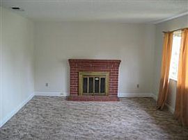 Fancy Home in Janada Isle -On The Water in Fort Lauderdale, FL (Photo 7 of 10)