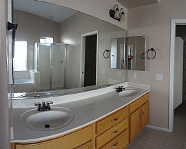 Custom Home on Corner Lot in Phoenix, AZ (Photo 5 of 5)