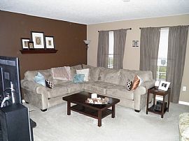 Contemporary and Spacious 2 Bedroom Condo in The Falls of Hayden in Dublin, OH (Photo 2 of 12)