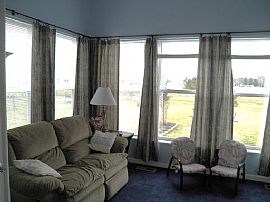 Pristine 3 Bedroom Ranch Home For Rent in Lewis Center! in Lewis Center, OH (Photo 9 of 12)