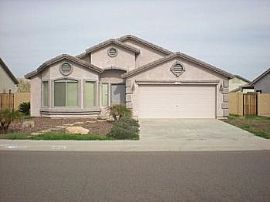 3 Bed / 2 Bath in Chandler!! 2 Weeks Free!! in Chandler, AZ