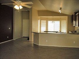 3 Bed / 2 Bath in Chandler!! 2 Weeks Free!! in Chandler, AZ (Photo 4 of 5)