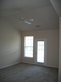 $660-$700 One Bedroom/2 Bathroom Apartment Sale! in Overland Park, KS (Photo 4 of 12)