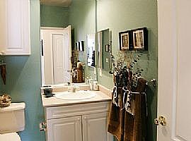 Single Family Home Available Now in Overland Park, KS (Photo 5 of 5)