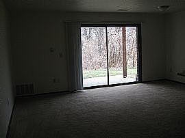 1 Bedroom Medium in Grand Rapids, MI (Photo 4 of 4)