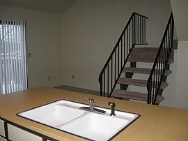 1 Bed 1.5 Bath Small Cozy Loft Style Apartment  in Grand Rapids, MI (Photo 3 of 4)