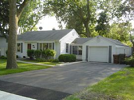 Mint:  New Reno Ranch, C/a, Metra, Near All, Move in Ready in Wood Dale, IL