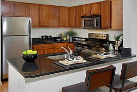 Huge Savings! 2 Bed 2 Bath. Call Now!! in Laurel, MD (Photo 4 of 8)