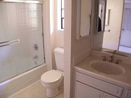Spacious Bedroom Near Sdsu Now Available in San Diego, CA (Photo 2 of 8)