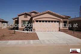Single Family in Marana, AZ