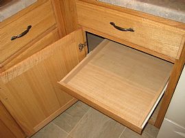 Immaculate, 2 Bed/2 Bath with Attached 2 Car Garage in Aurora, CO (Photo 5 of 12)