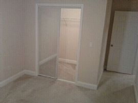 4brd/2.5 Bath Single Family Home Lawn Care, Basic Cable, Pest in Poinciana, FL (Photo 10 of 12)