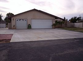 4 Bed 2 Bath 3 Car Garage Near Ranchero in Hesperia, CA