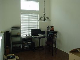 Move in Ready Town House in Murrieta in Murrieta, CA (Photo 4 of 12)