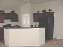 Beautiful Home in Burleson, TX (Photo 4 of 6)