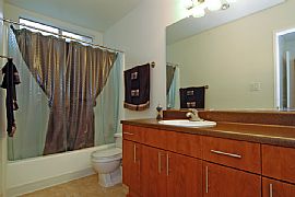 1x1 Upstairs Immediate Move in Special Price in Costa Mesa, CA (Photo 2 of 6)