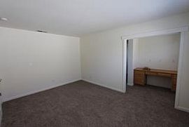 Beautiful 2-Story 4 Bed/2.5 Bath Natomas Home on The Lake in Sacramento, CA (Photo 4 of 4)