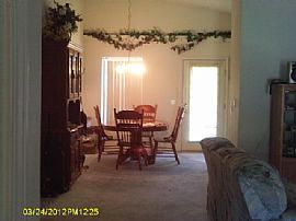 Bueatiful 3 Bedroom,  2 Bath in Pensacola, FL (Photo 4 of 8)