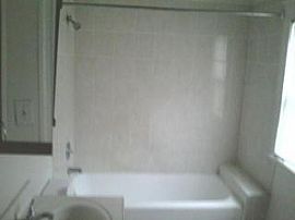 Spacious Home in Chicago, IL (Photo 4 of 4)